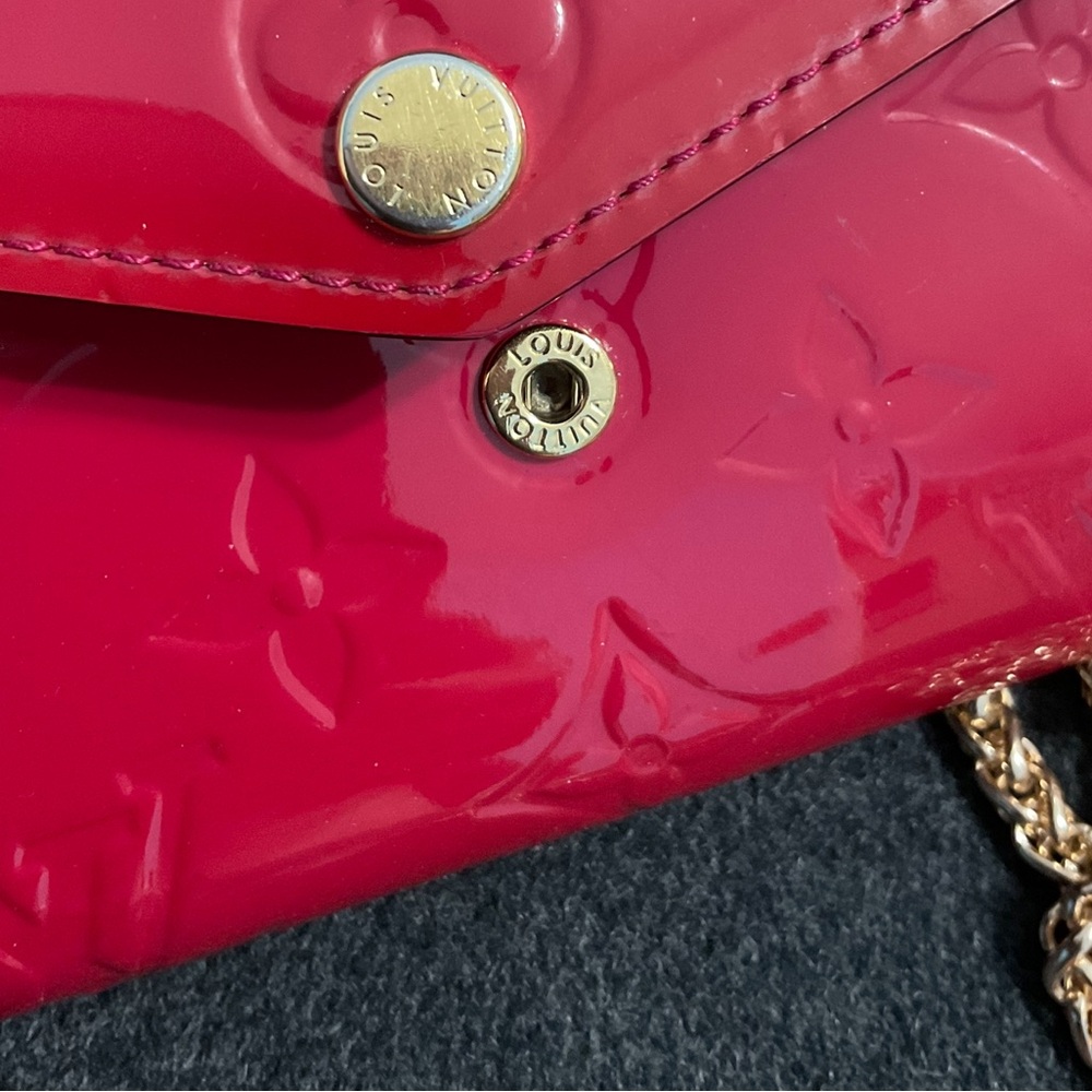 ✅AUTHENTIC LV LONG WALLET VERNIS VERYGOOD CONDITION GIFTABLE - Picture 4 of 15